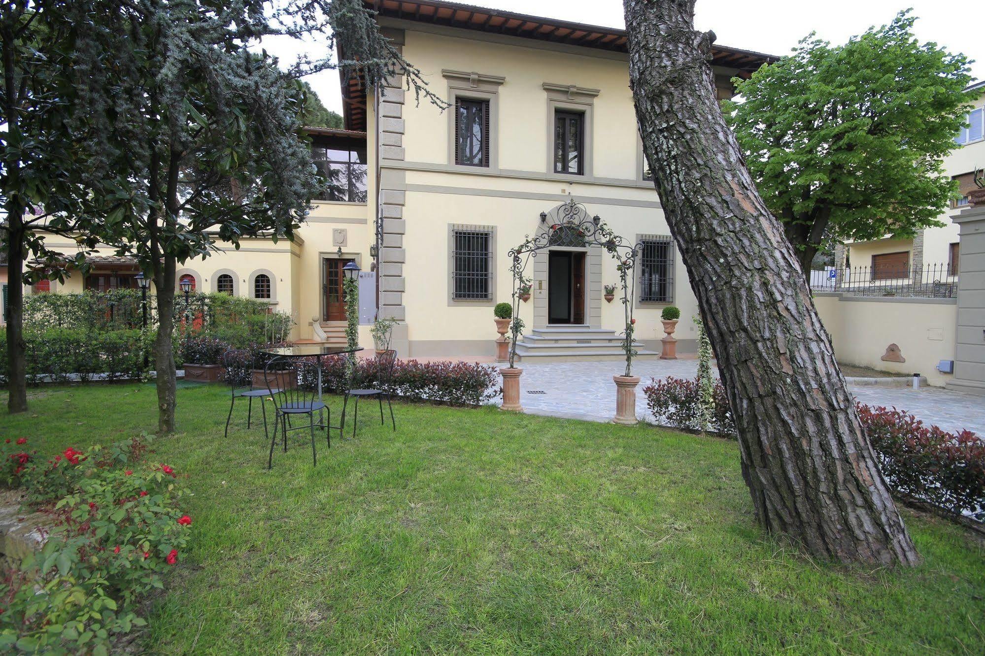 Villino Il Leone Hotel Florence Exterior photo